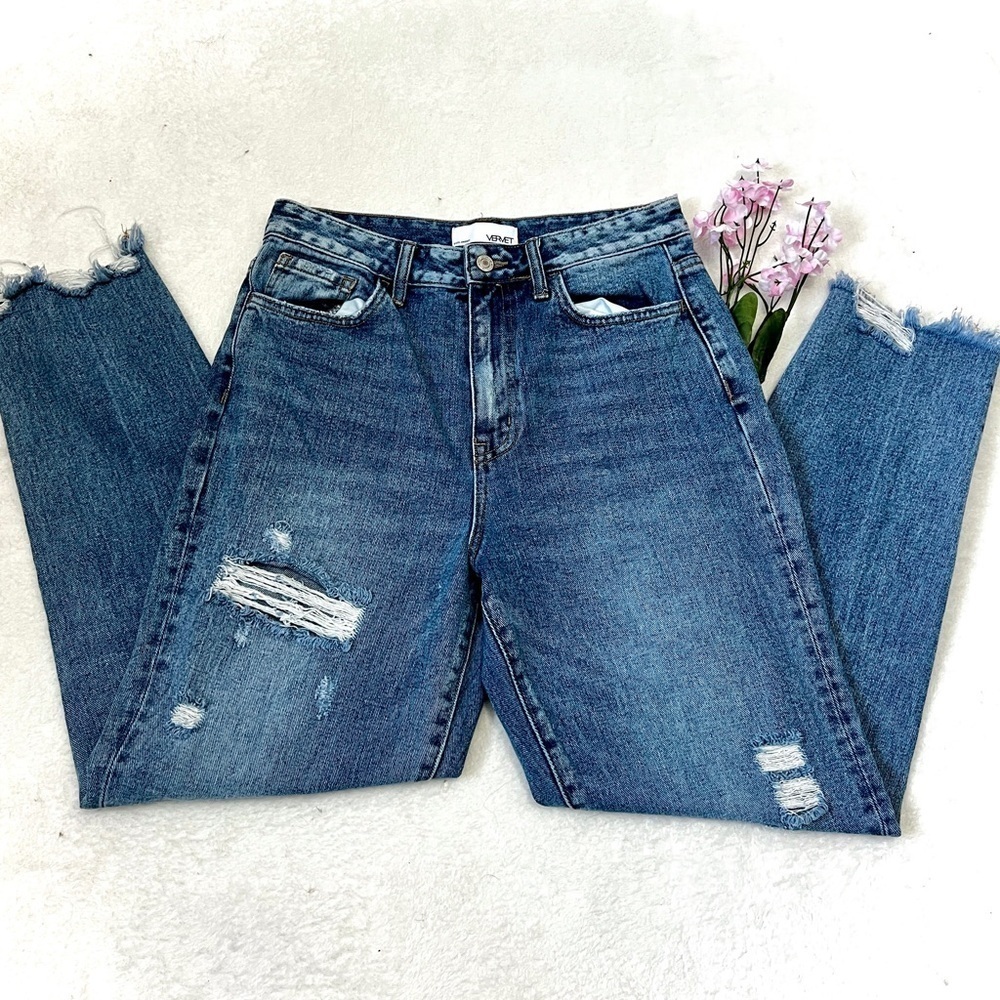 VERVET Boyfriend Straight Leg Distressed Jean - Size 27